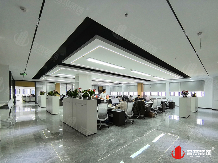 開(kāi)放辦公區(qū)